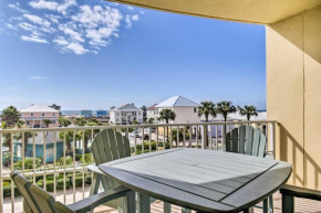 Gulf Shores Condo with Pool View Walk to Beach!